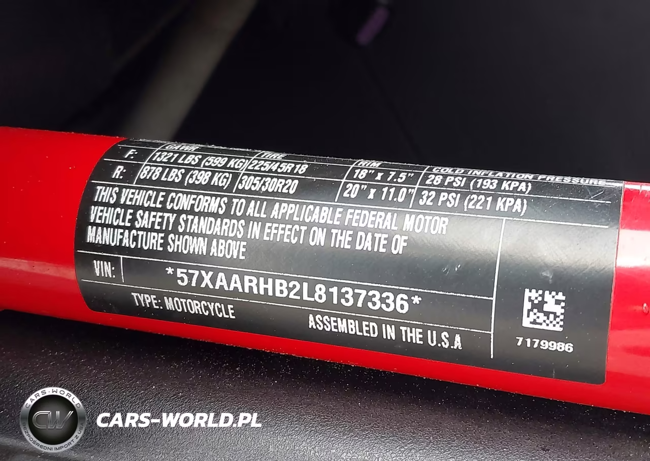 2020 Polaris Slingshot R VIN:57XAARHB2L8137336 - 10