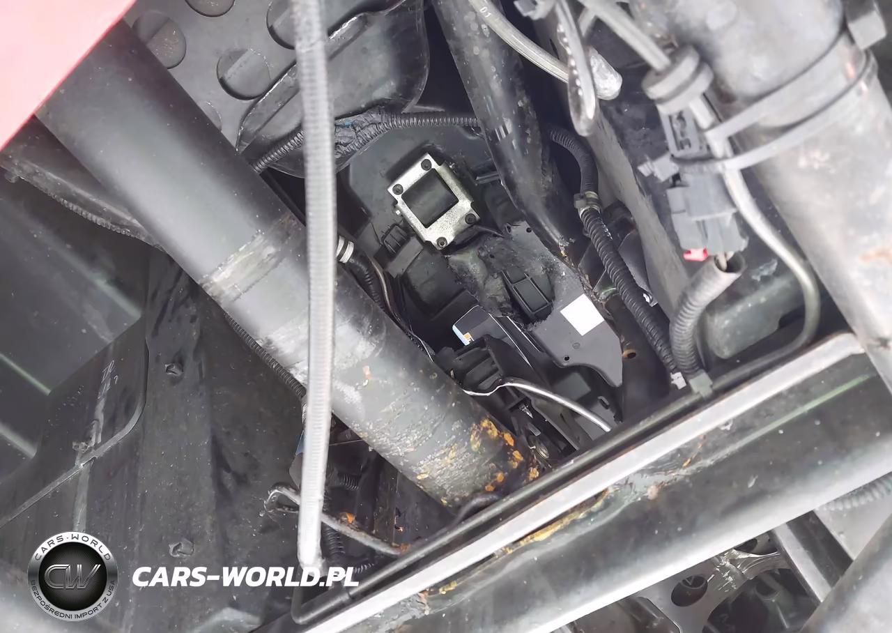 2020 Polaris Slingshot R VIN:57XAARHB2L8137336 - 16