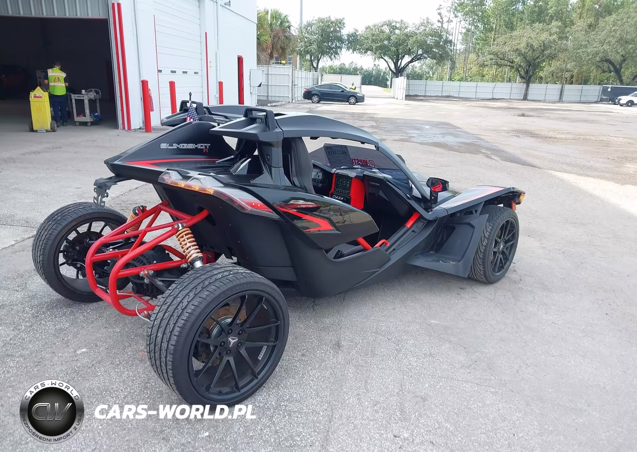 2020 Polaris Slingshot R VIN:57XAARHB2L8137336 - 4