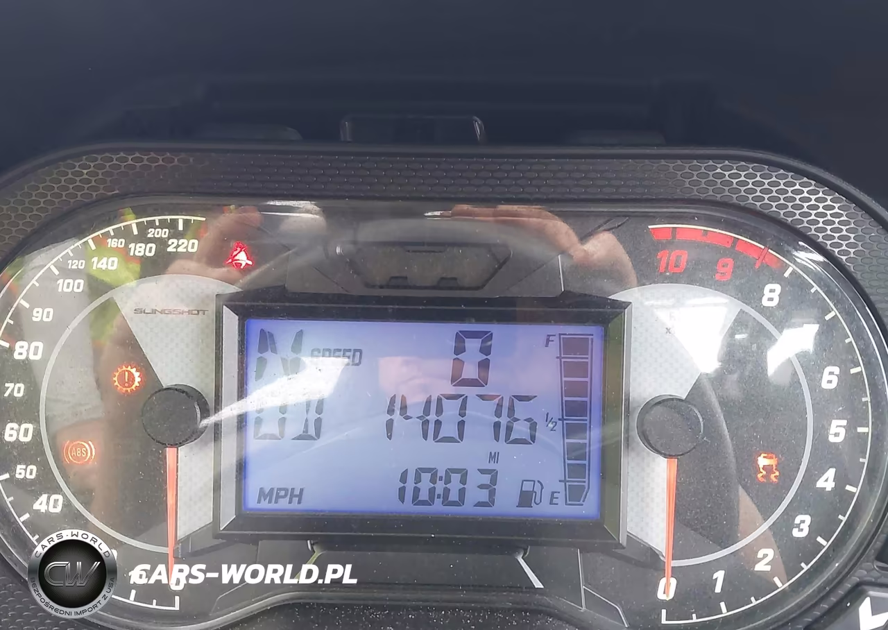 2020 Polaris Slingshot R VIN:57XAARHB2L8137336 - 7