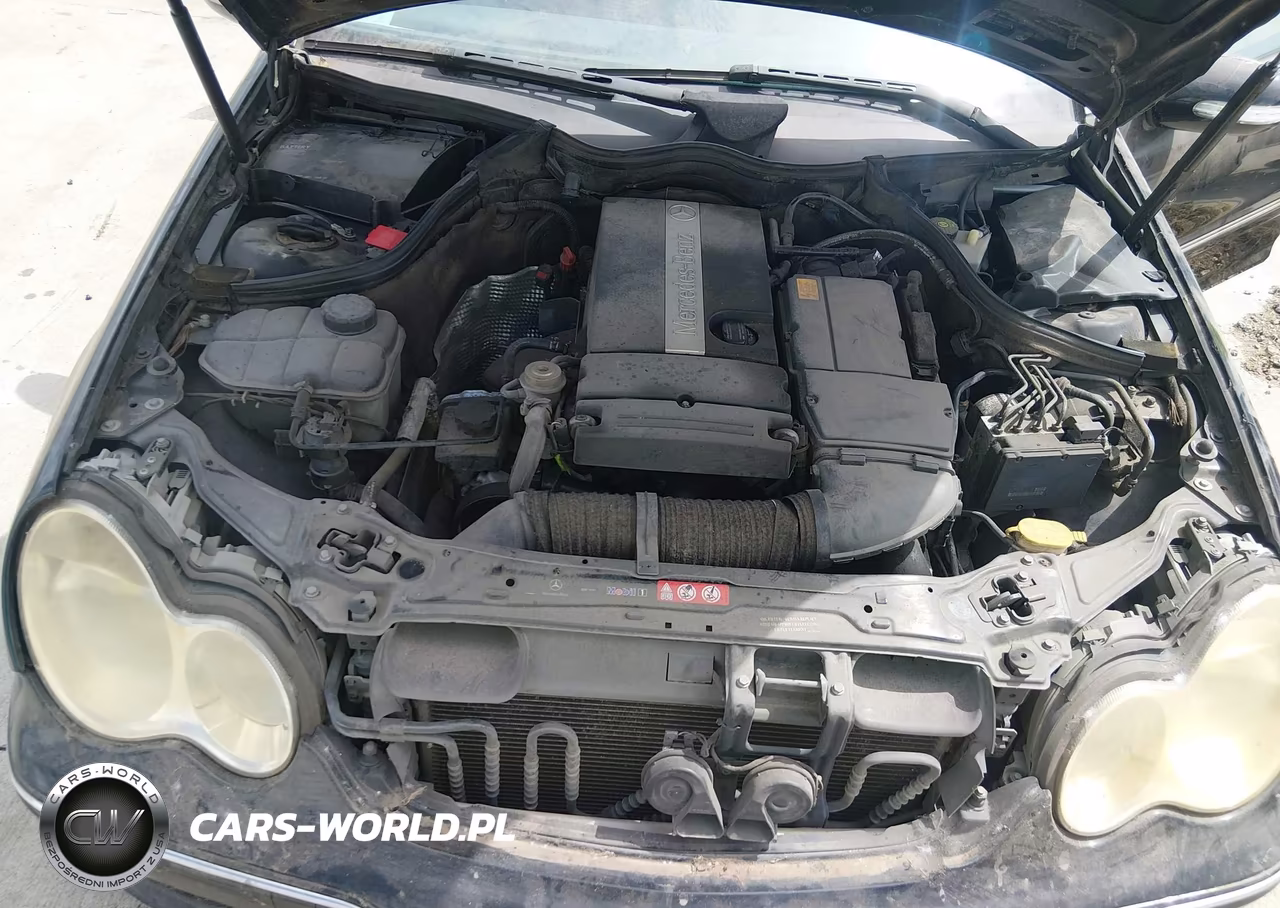 2005 Mercedes-Benz C 230 Kompressor Sport VIN:WDBRF40J35F561978 - 10