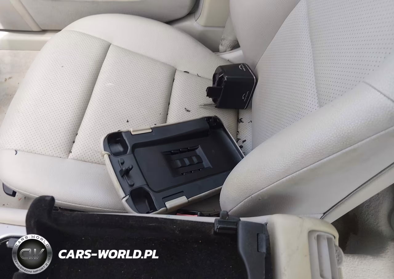 2005 Mercedes-Benz C 230 Kompressor Sport VIN:WDBRF40J35F561978 - 12