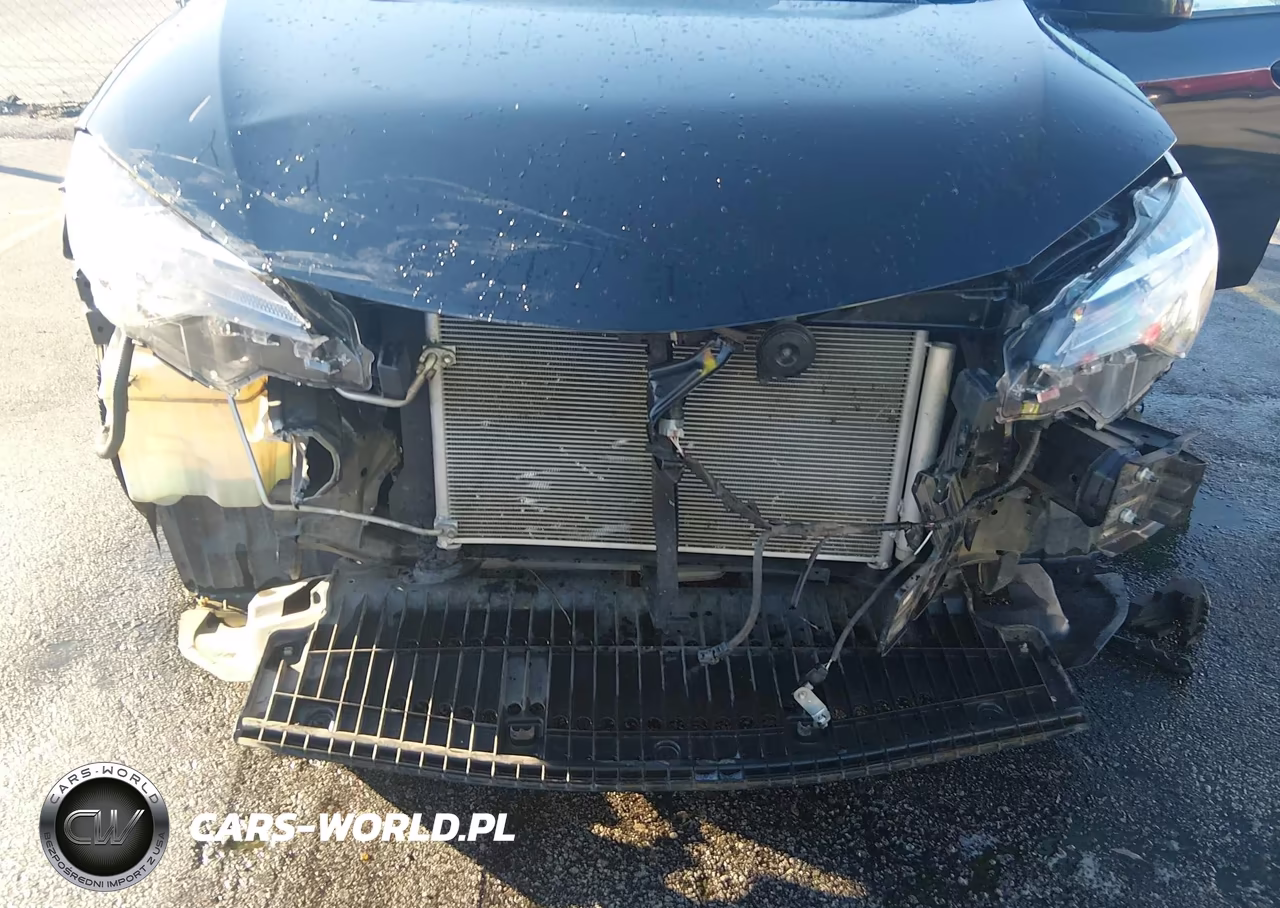 2019 Toyota Corolla Le VIN:2T1BURHE9KC218397 - 6