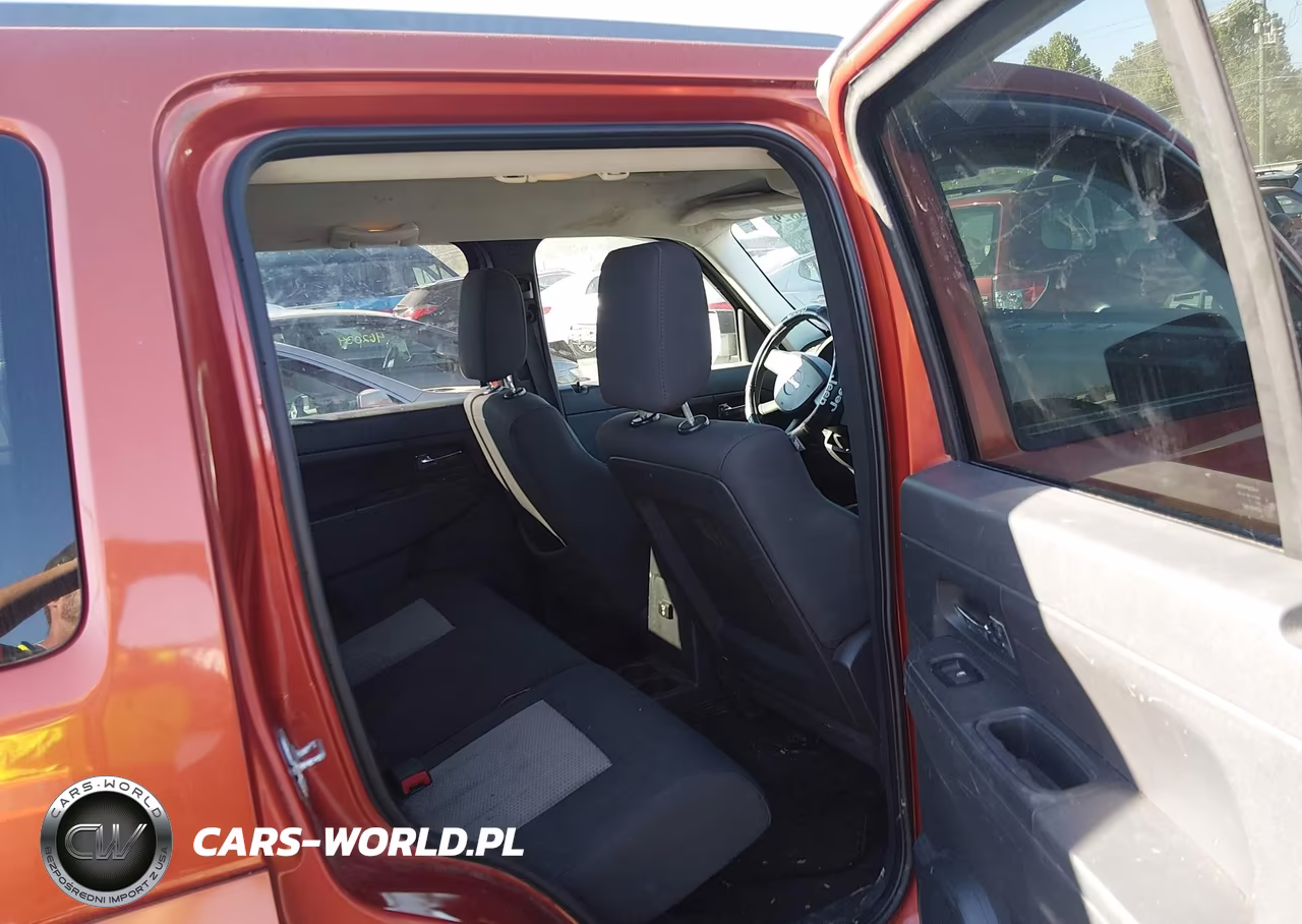 2009 Jeep Liberty Sport VIN:1J8GN28K49W528533 - 8