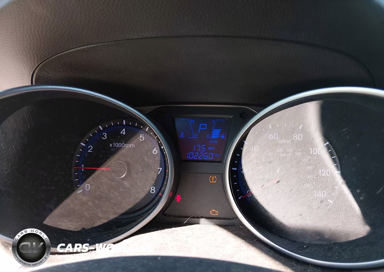 2011 Hyundai Tucson Gls VIN:KM8JU3AC0BU256679 - 7