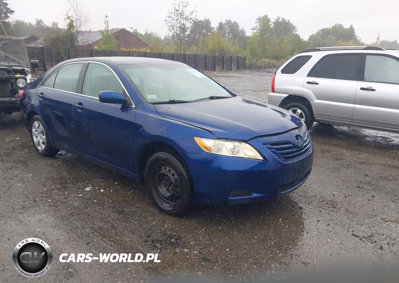 2008 Toyota Camry Le – zdjęcie 1 z 11