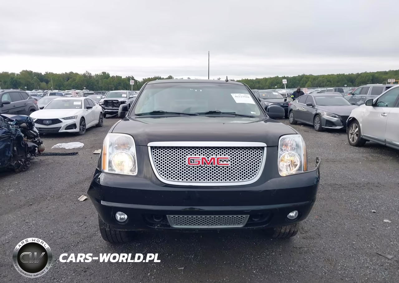 2013 GMC Yukon Denali VIN:1GKS2EEF9DR155343 - 12