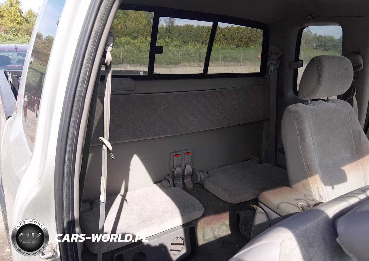 2003 Toyota Tacoma VIN:5TEWM72N33Z280162 - 8