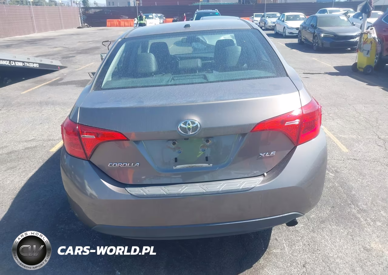 2018 Toyota Corolla Xle VIN:2T1BURHE7JC972249 - 16