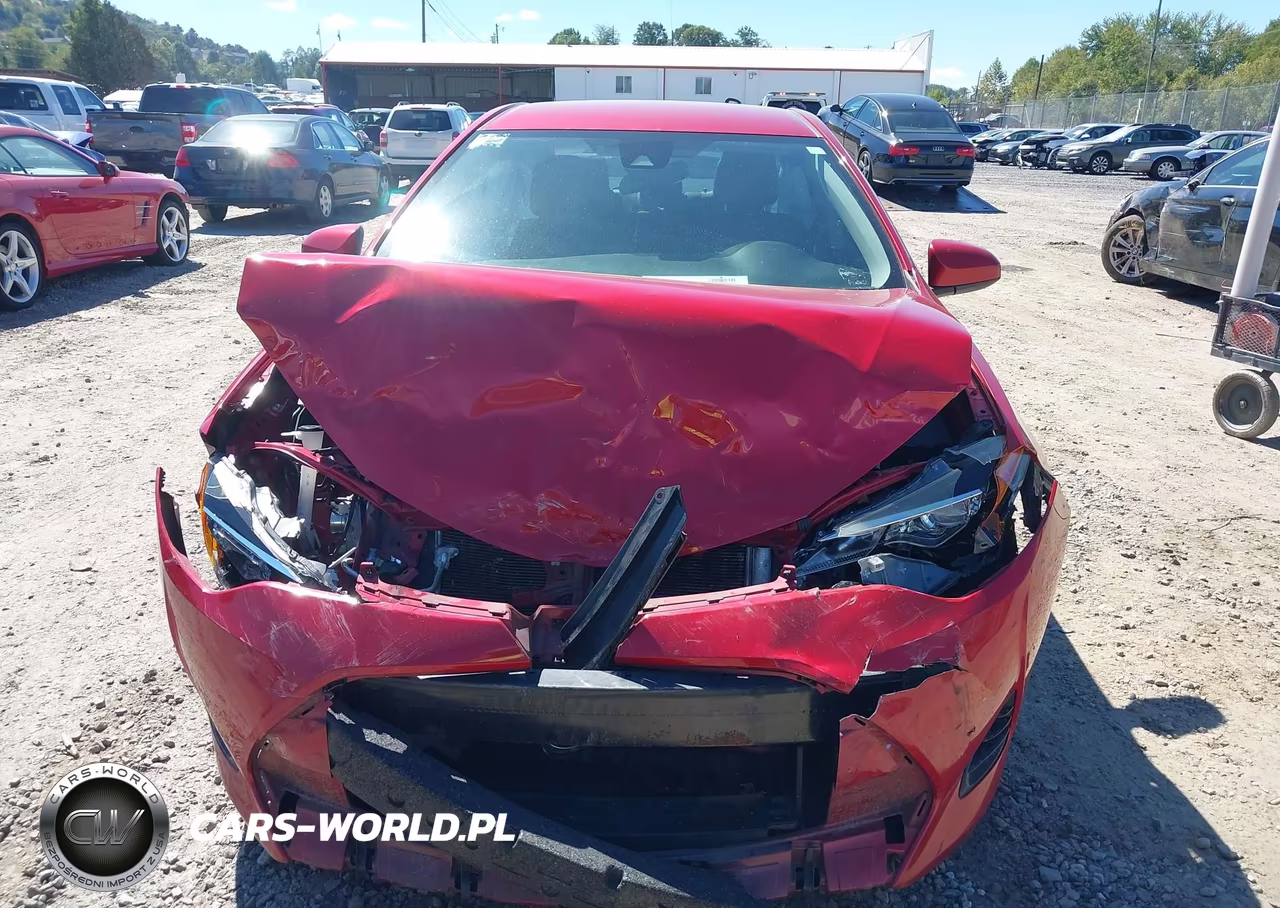 2019 Toyota Corolla Le VIN:2T1BURHE6KC205624 - 12