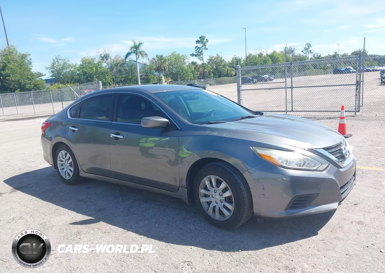 2017 Nissan Altima 2.5 S – zdjęcie 1 z 16