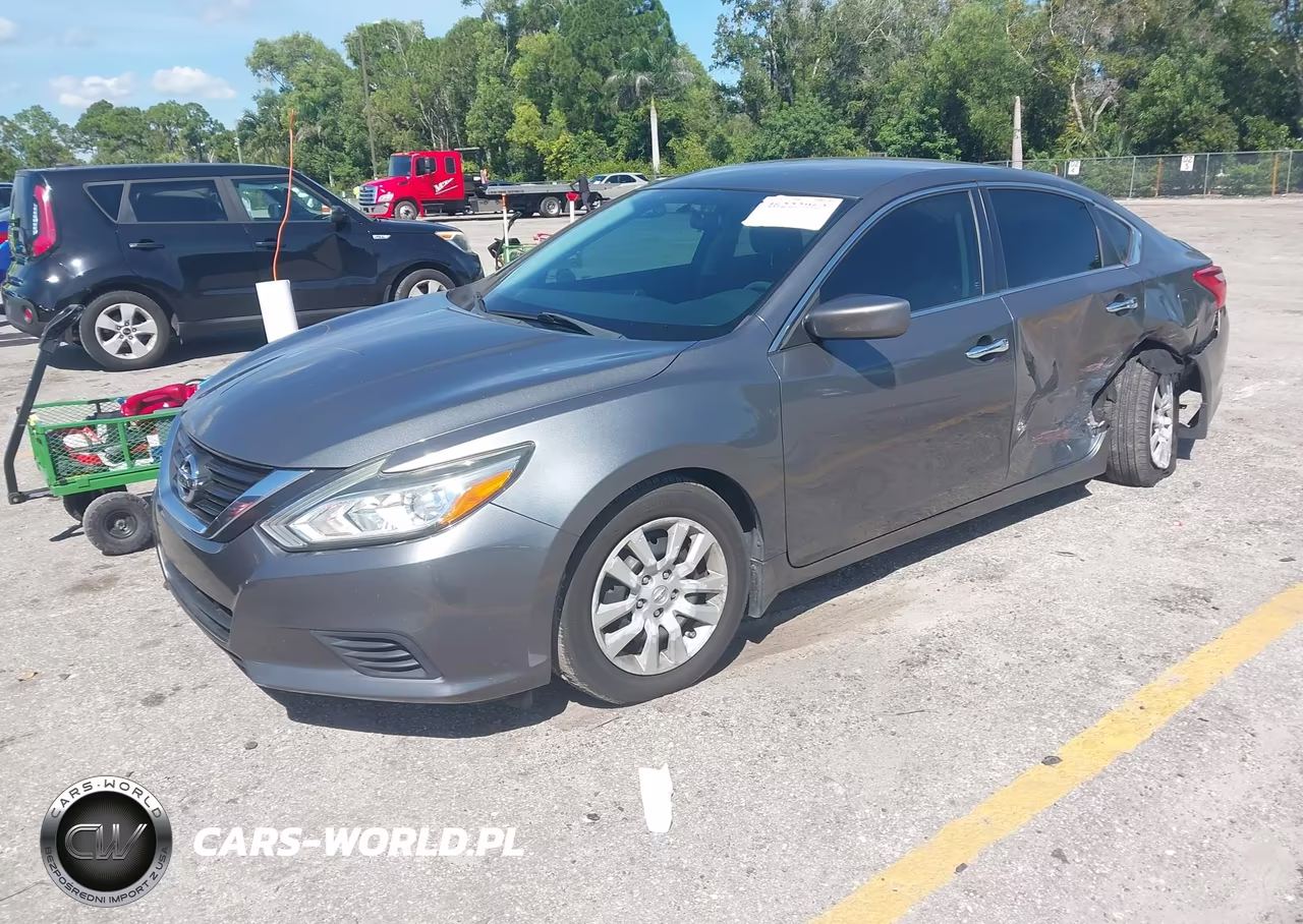 2017 Nissan Altima 2.5 S VIN:1N4AL3AP8HC212556 - 2
