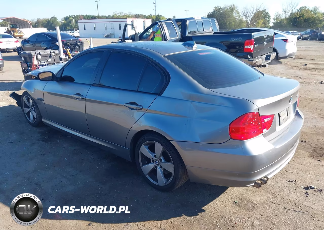 2009 BMW 328I VIN:WBAPH57549NM33128 - 3