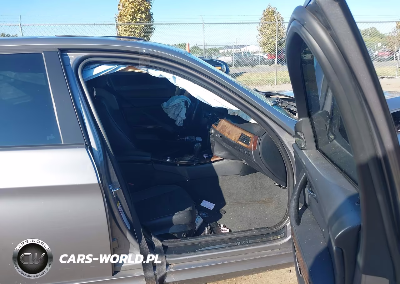 2009 BMW 328I VIN:WBAPH57549NM33128 - 5