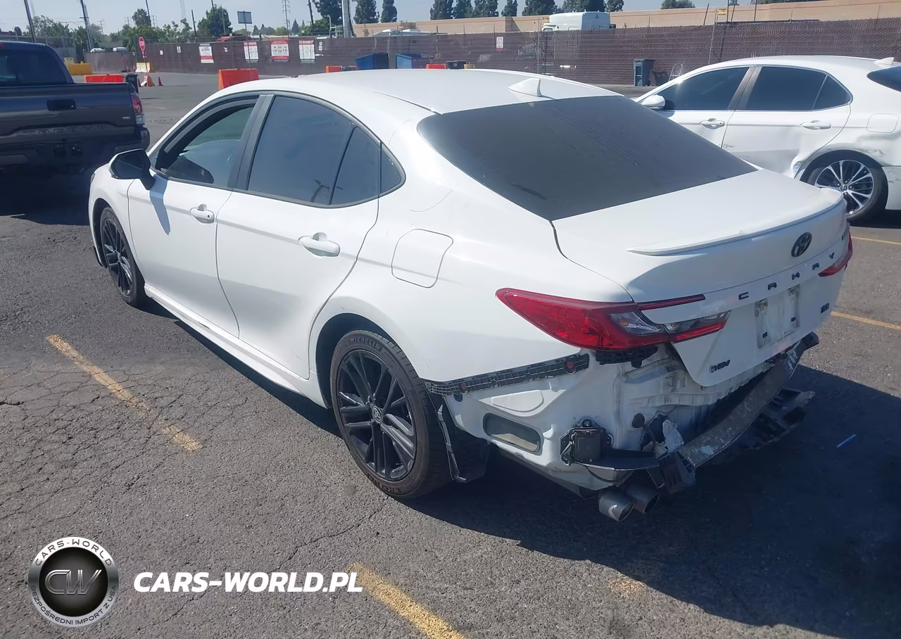 2025 Toyota Camry Se VIN:4T1DAACK7SU524044 - 3
