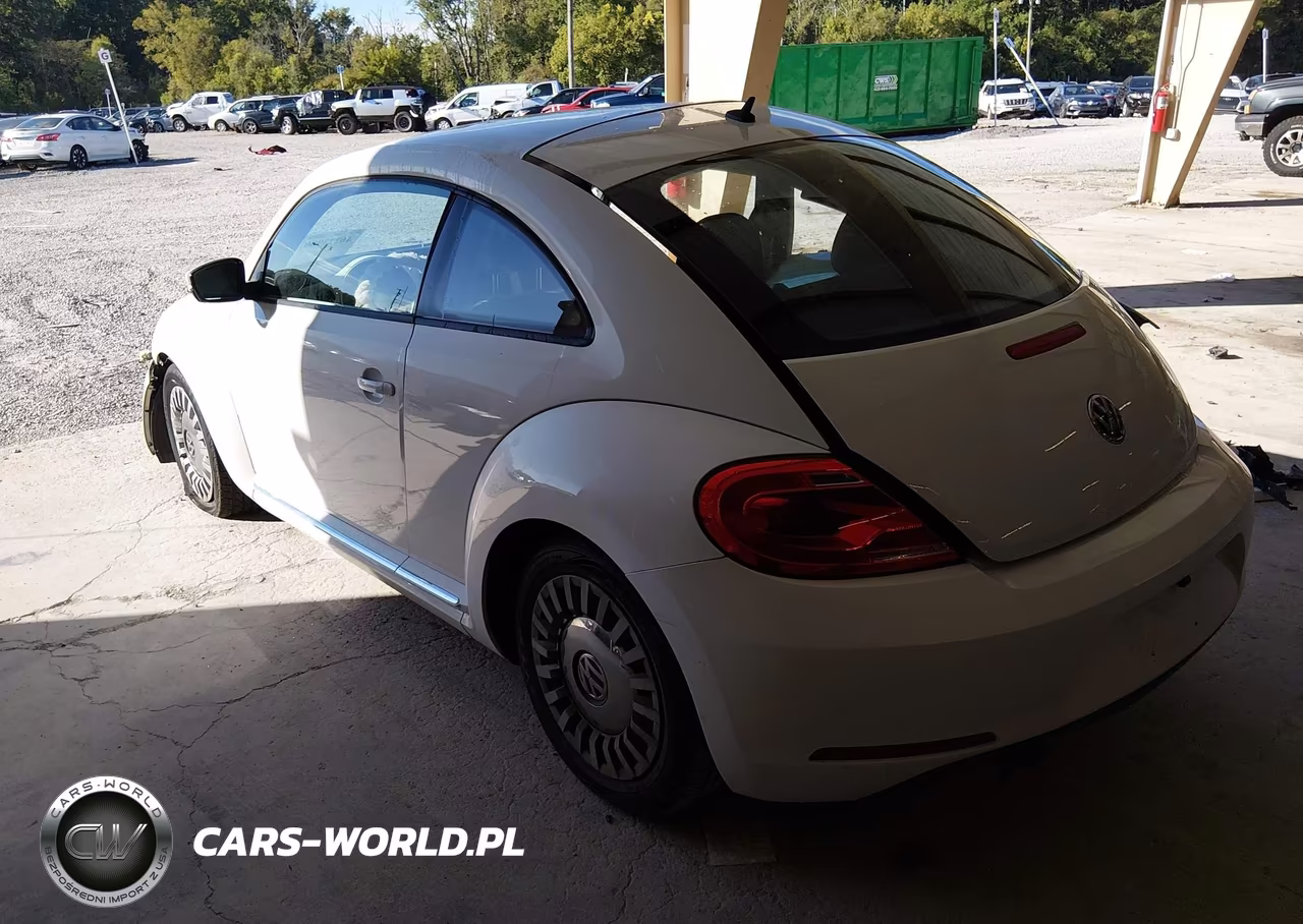 2013 Volkswagen Beetle 2.5L VIN:3VWJP7AT4DM678381 - 3