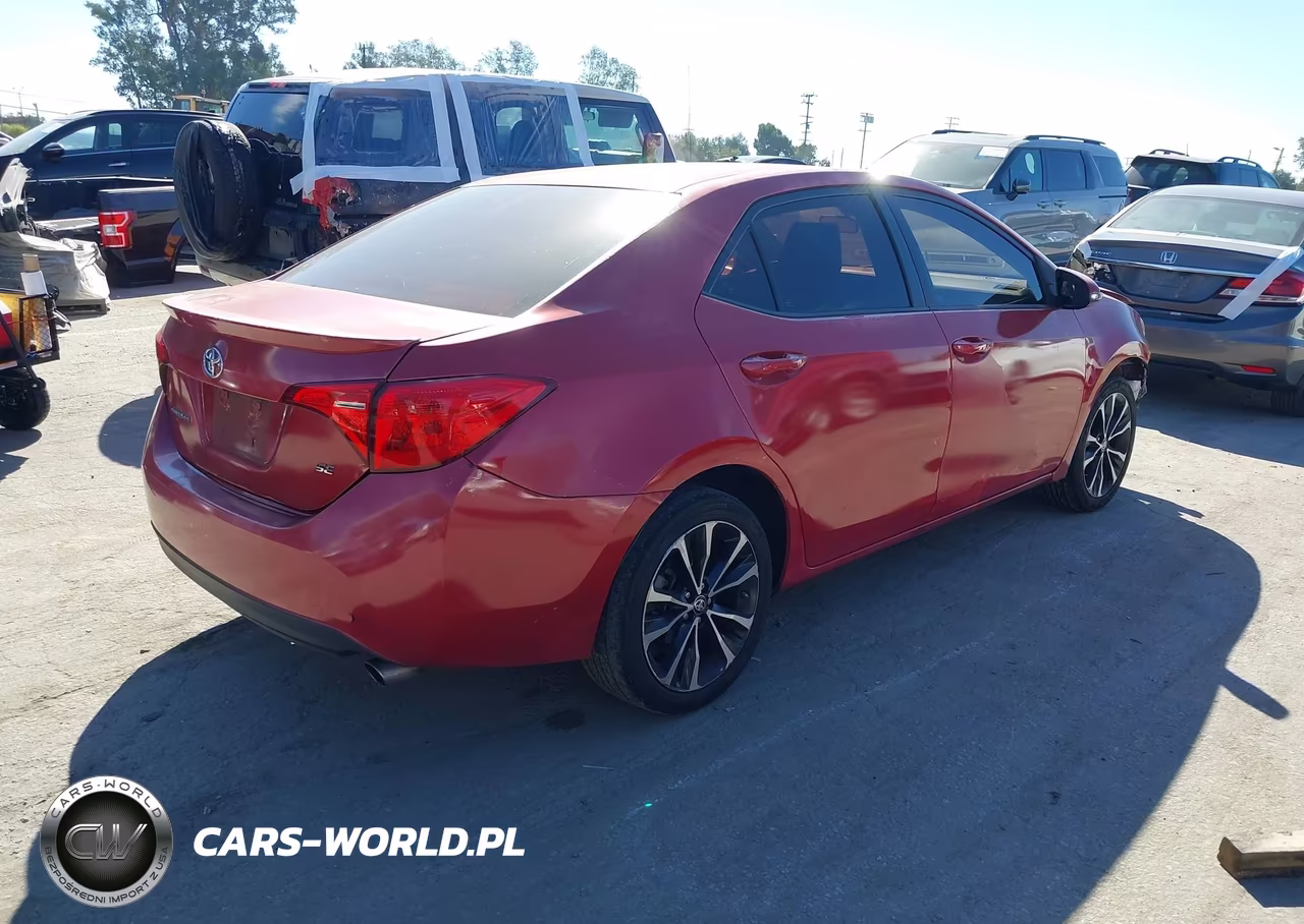 2018 Toyota Corolla Se VIN:5YFBURHE7JP836039 - 4
