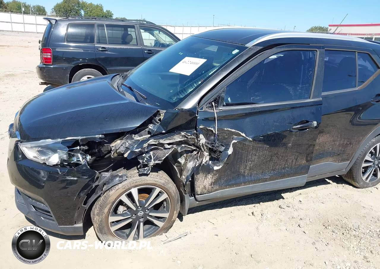 2019 Nissan Kicks Sv VIN:3N1CP5CU2KL506409 - 6