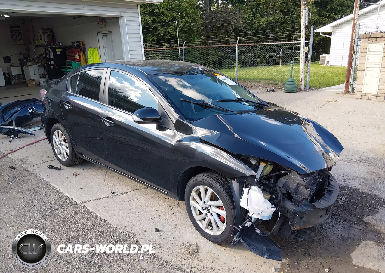 2013 Mazda Mazda3 I Grand Touring
