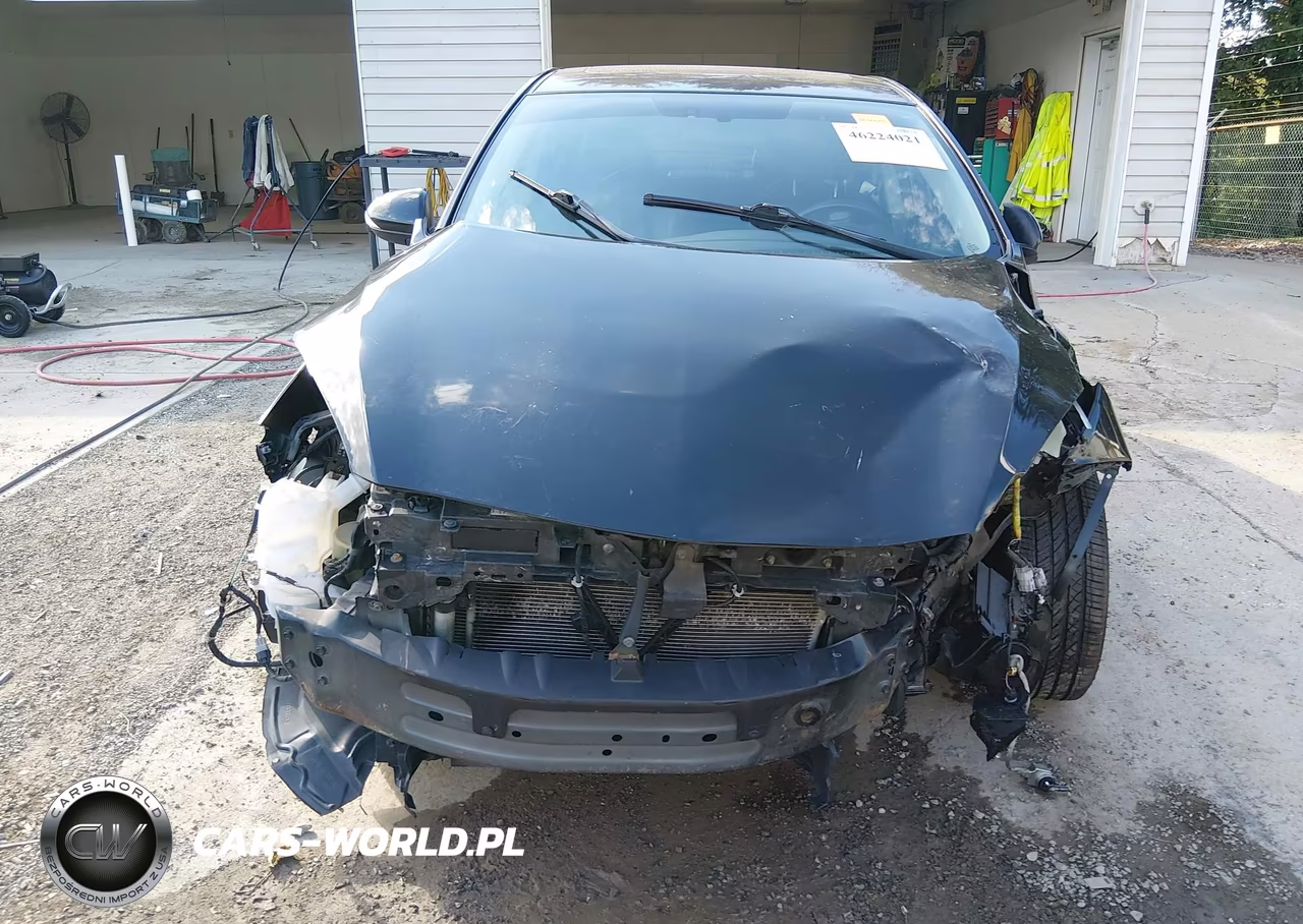 2013 Mazda Mazda3 I Grand Touring VIN:JM1BL1W77D1798216 - 13