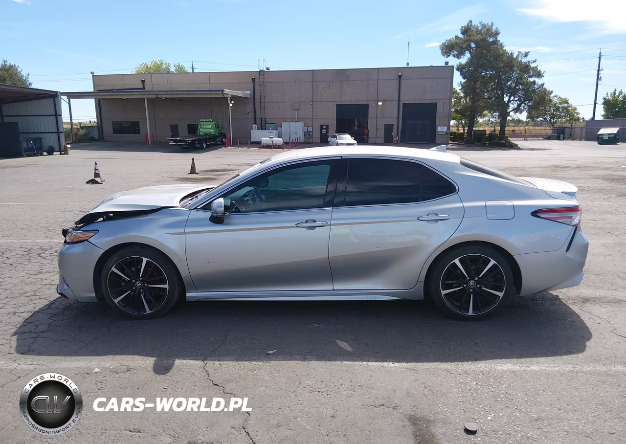 2018 Toyota Camry Xse VIN:4T1B61HK8JU029478 - 14