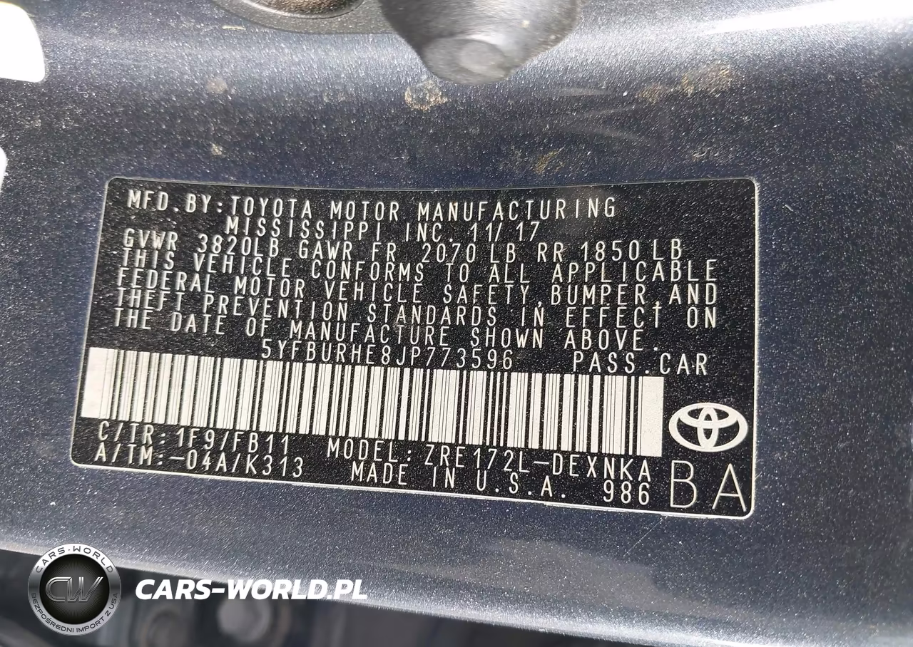 2018 Toyota Corolla Le VIN:5YFBURHE8JP773596 - 9