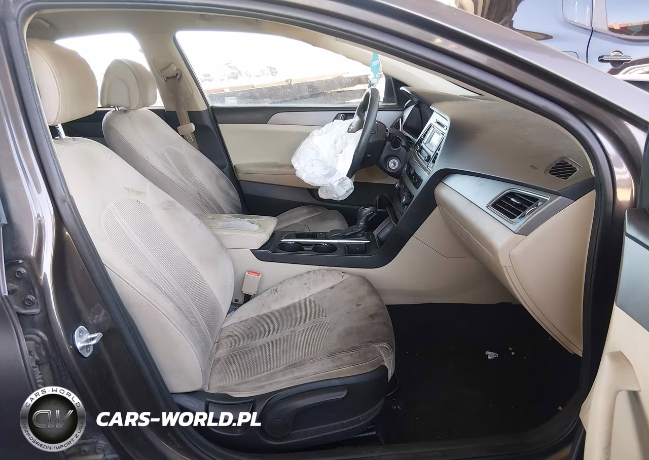2016 Hyundai Sonata VIN:5NPE24AF6GH408302 - 5