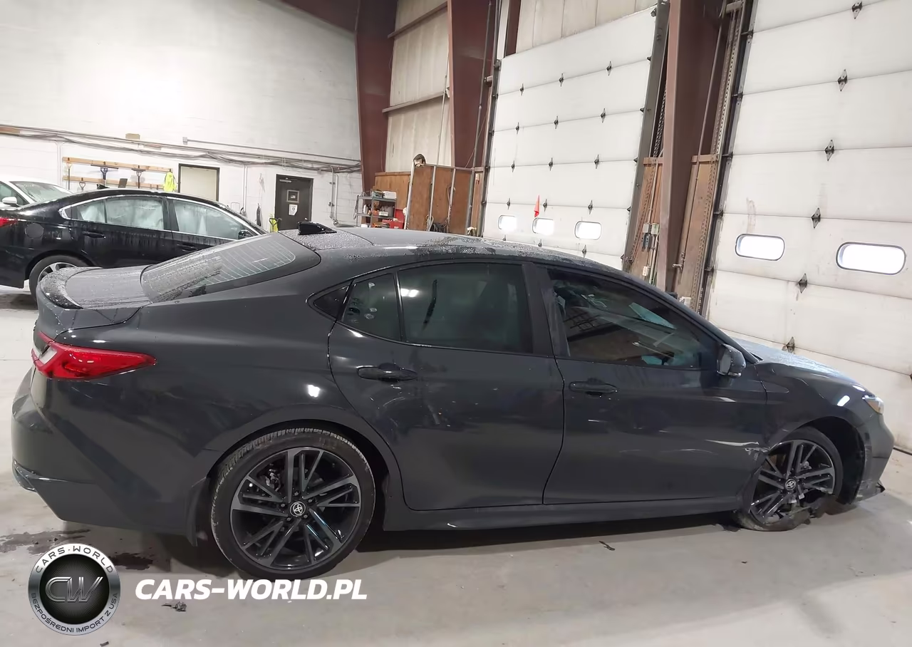 2026 Toyota Camry Xse VIN:4T1DAACK9TU697646 - 13