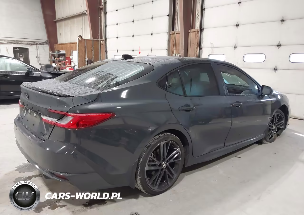 2026 Toyota Camry Xse VIN:4T1DAACK9TU697646 - 4