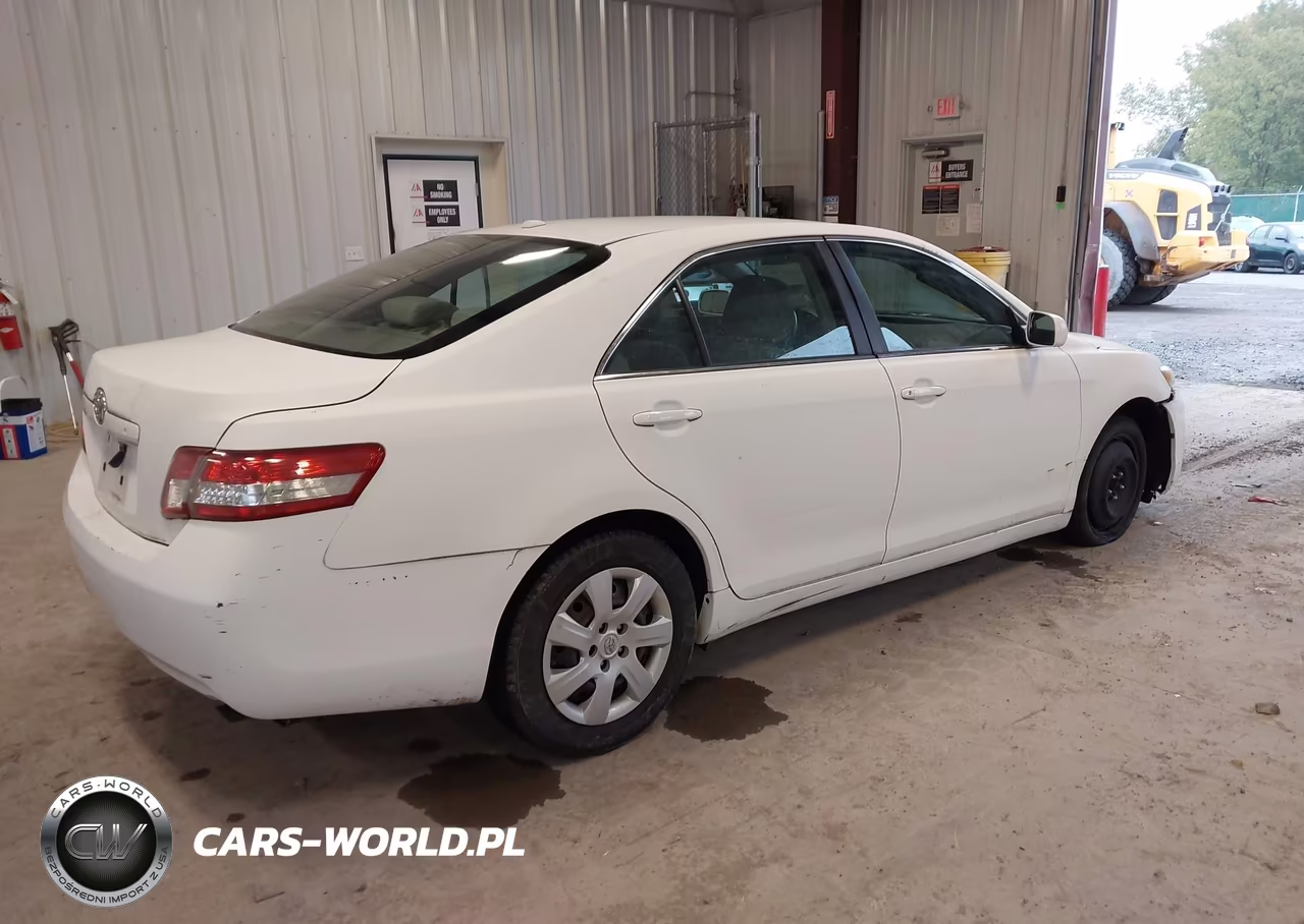 2010 Toyota Camry VIN:4T1BF3EK4AU514992 - 4