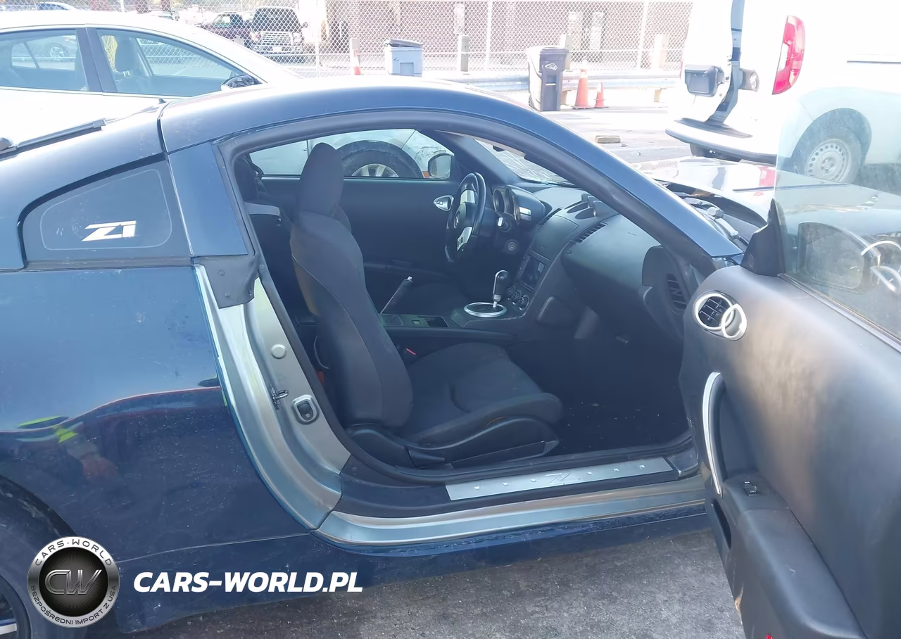 2005 Nissan 350Z Enthusiast VIN:JN1AZ34DX5M608393 - 5