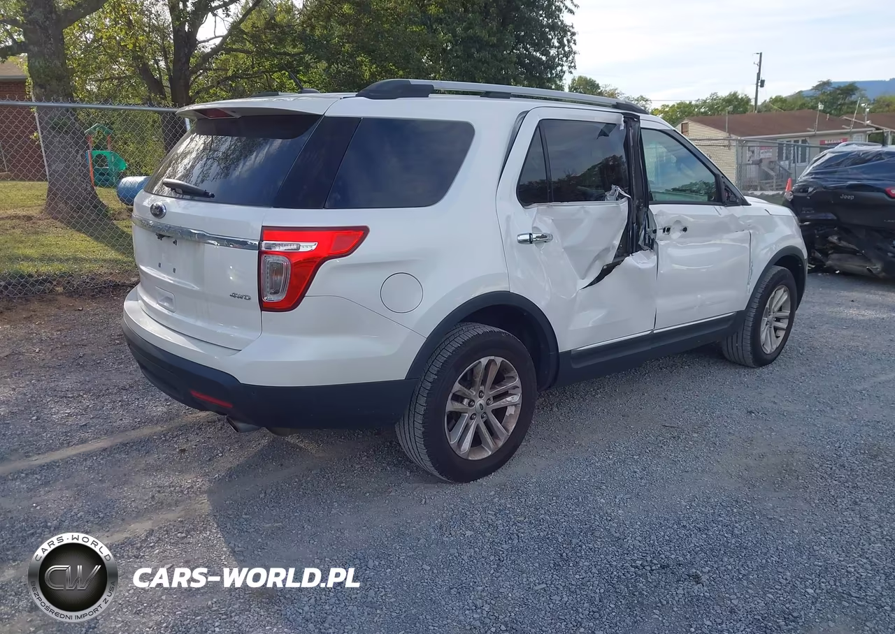 2014 Ford Explorer Xlt VIN:1FM5K8D80EGA16322 - 4