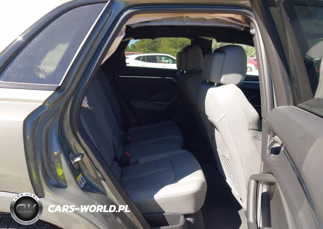 2025 Audi Q3 Premium 45 Tfsi S Line Quattro Tiptronic VIN:WA1DECF34S1014335 - 8