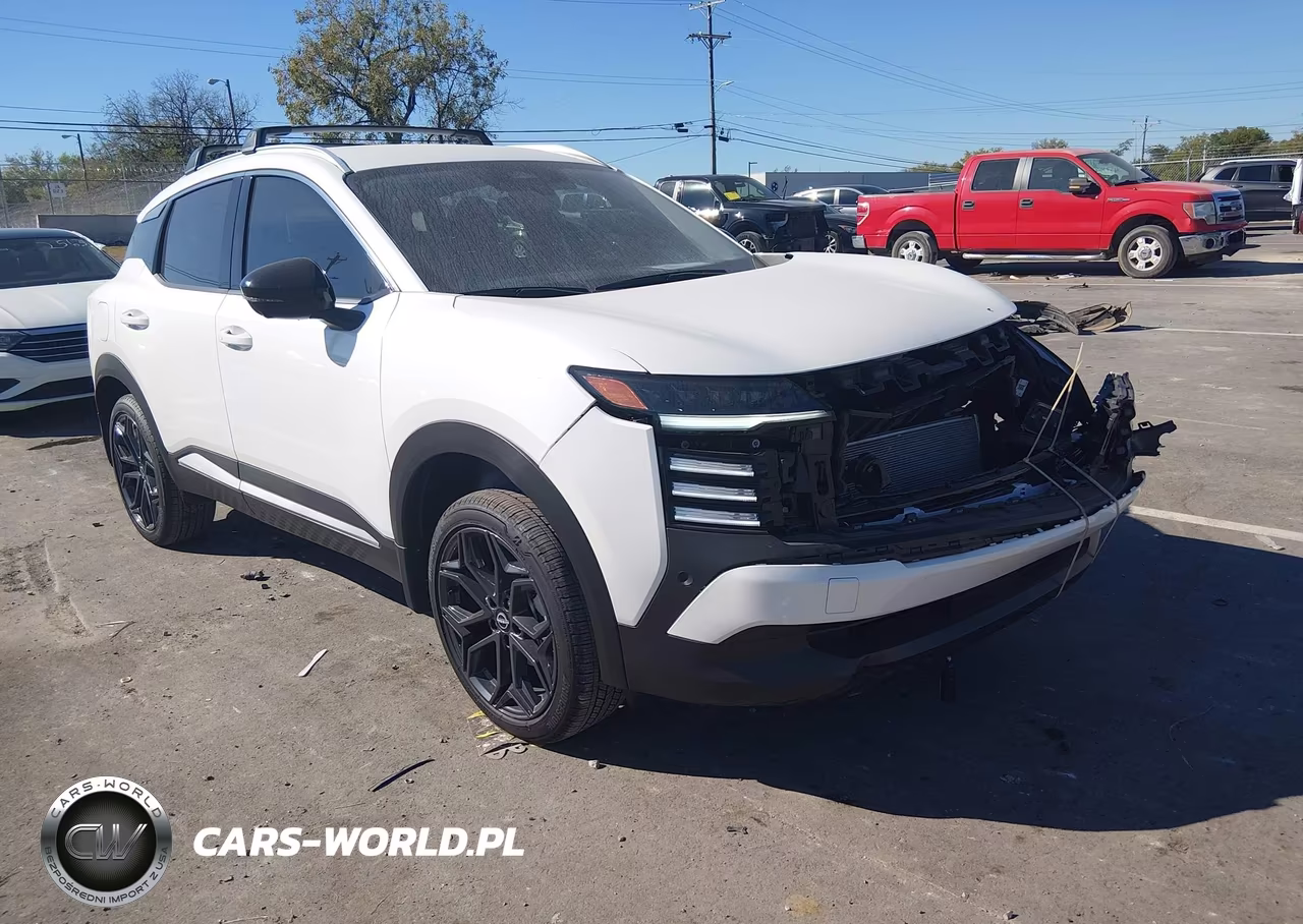 2026 Nissan Kicks Sr