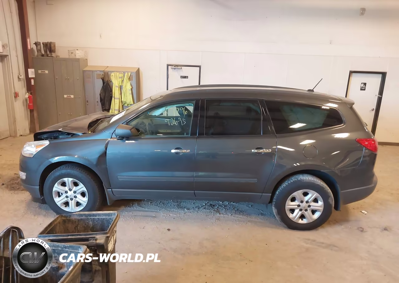2011 Chevrolet Traverse Ls VIN:1GNKVEED3BJ319125 - 14