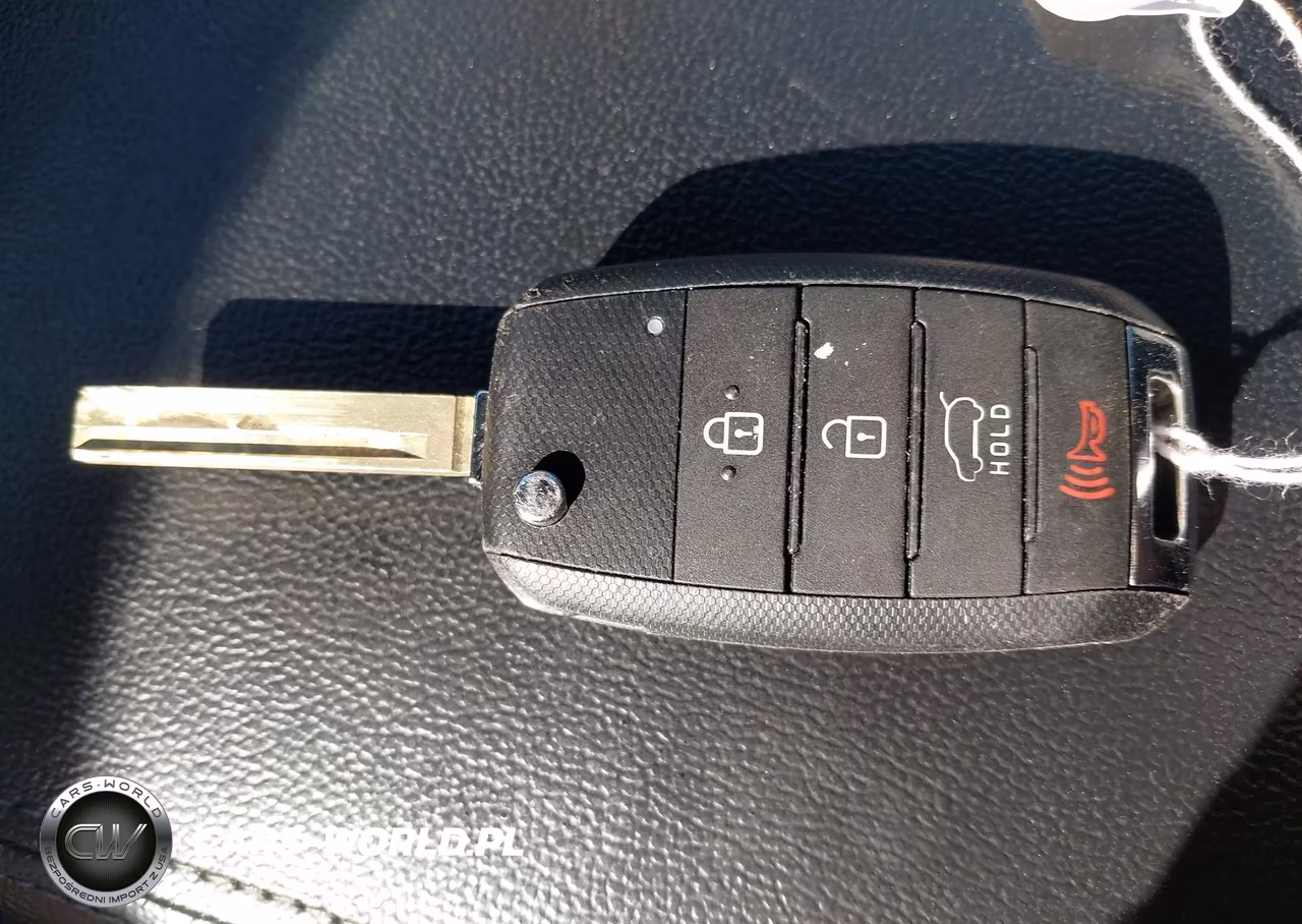 2019 Kia Sorento 2.4L L VIN:5XYPG4A39KG468218 - 11