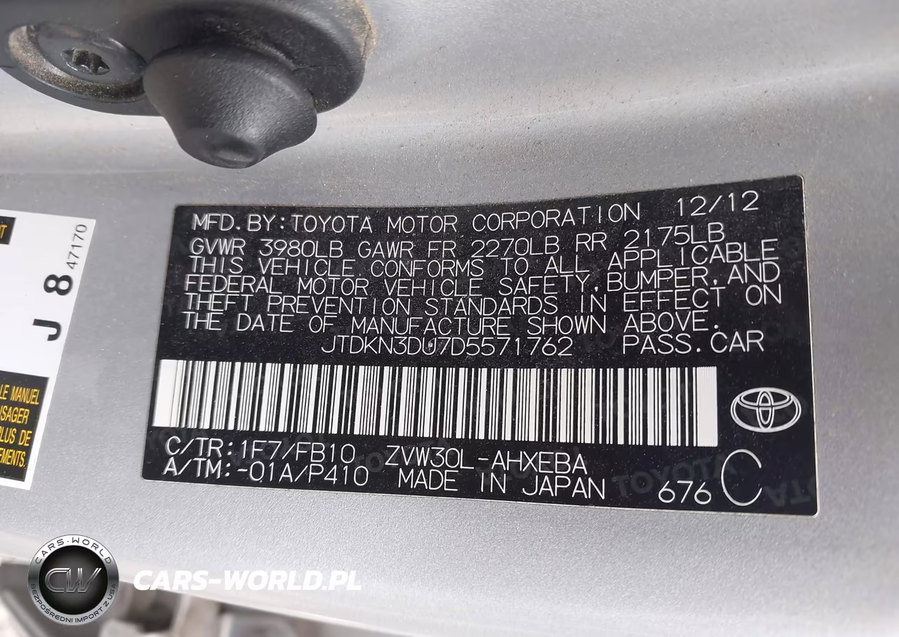 2013 Toyota Prius Three VIN:JTDKN3DU7D5571762 - 9