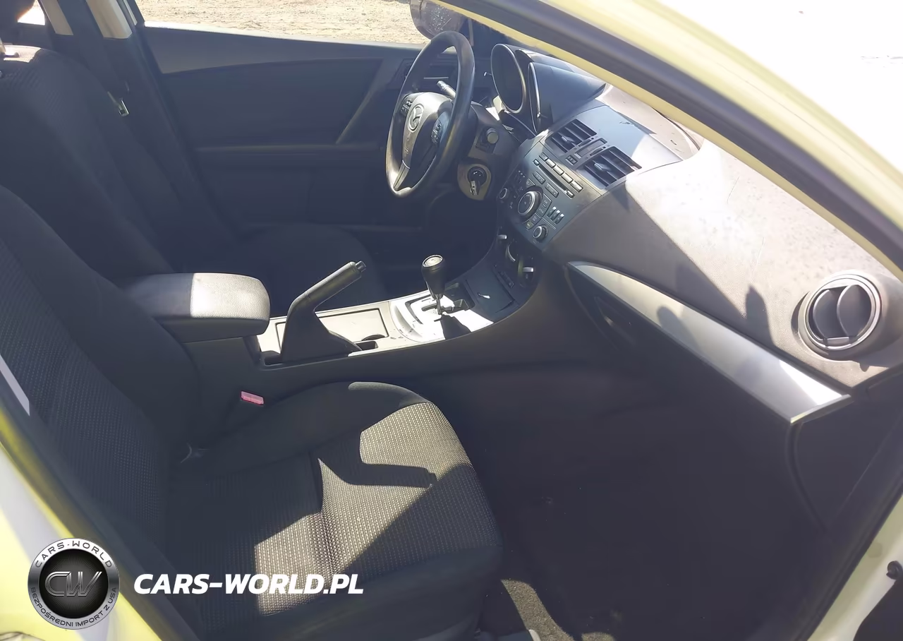 2013 Mazda Mazda3 I Sport VIN:JM1BL1U71D1845419 - 5