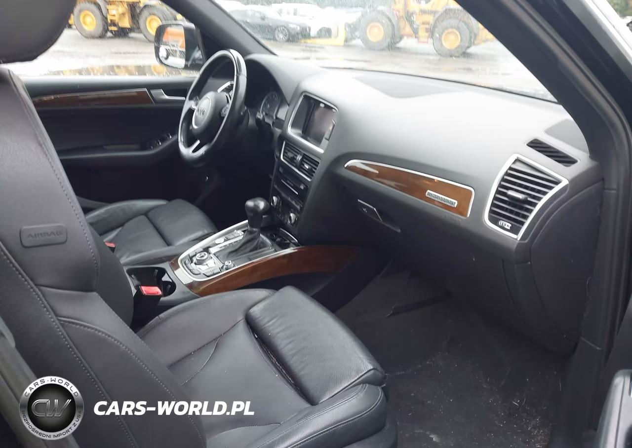 2015 Audi Q5 Premium Plus VIN:WA1LFAFPXFA070091 - 5