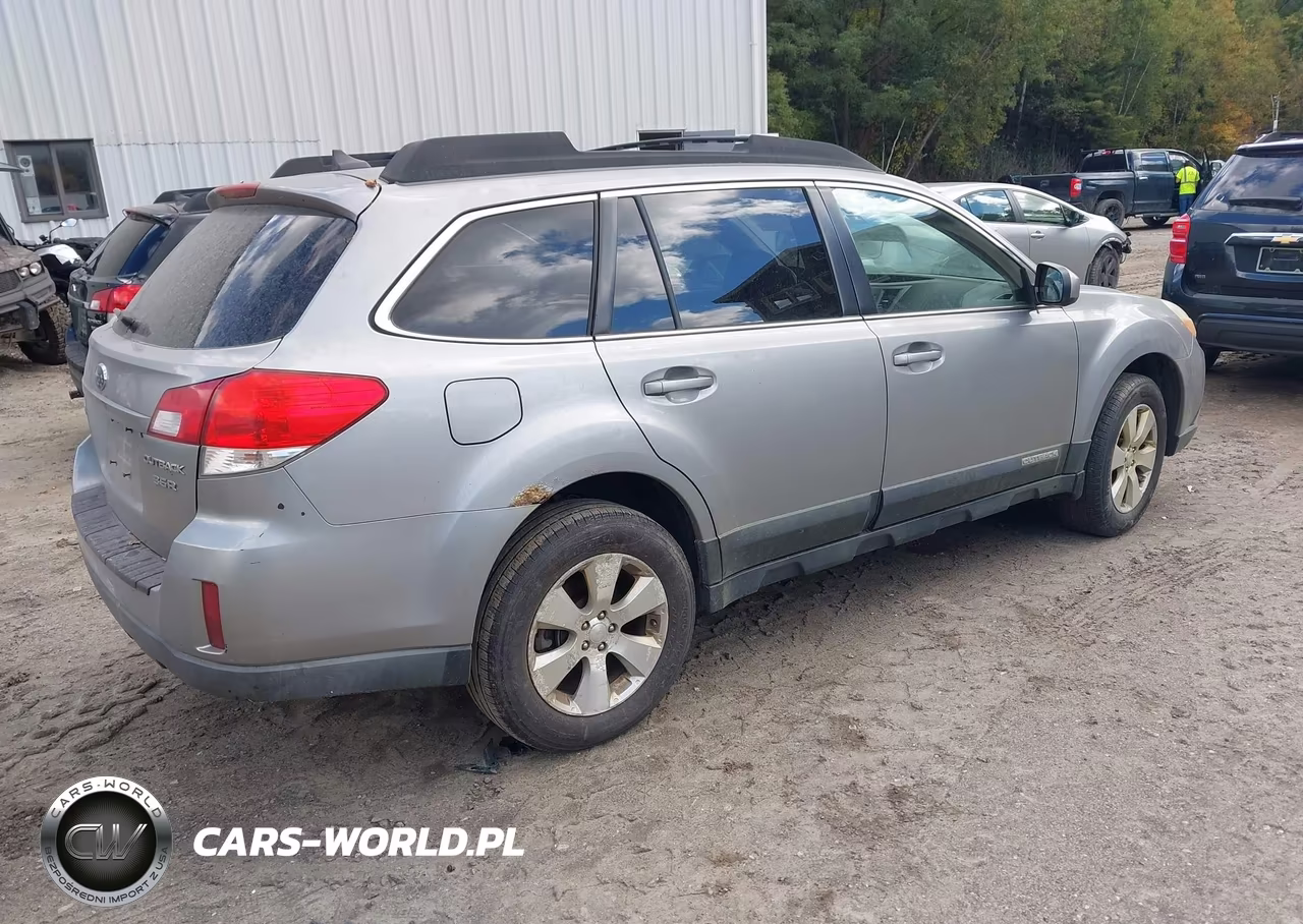 2011 Subaru Outback VIN:4S4BRDKC4B2383103 - 4
