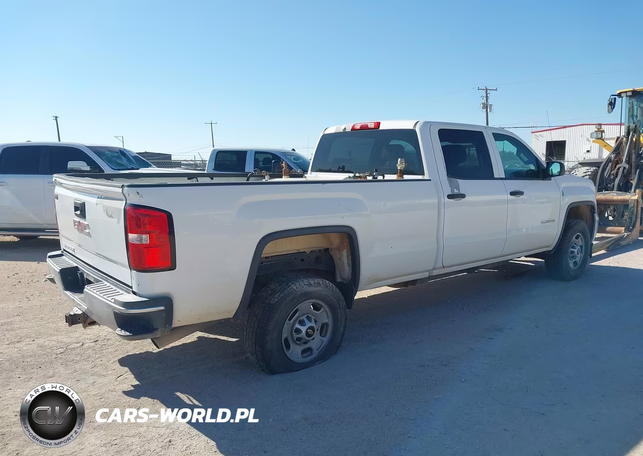 2015 GMC Sierra 2500Hd VIN:1GT11XEG8FF544526 - 4