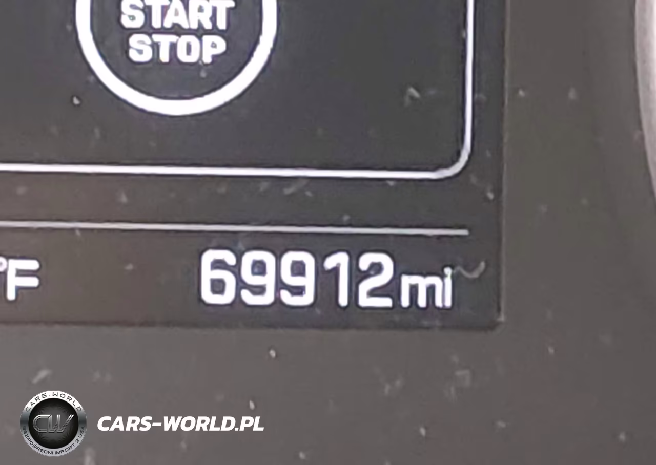 2018 Hyundai Elantra Value Edition VIN:5NPD84LF7JH396269 - 16
