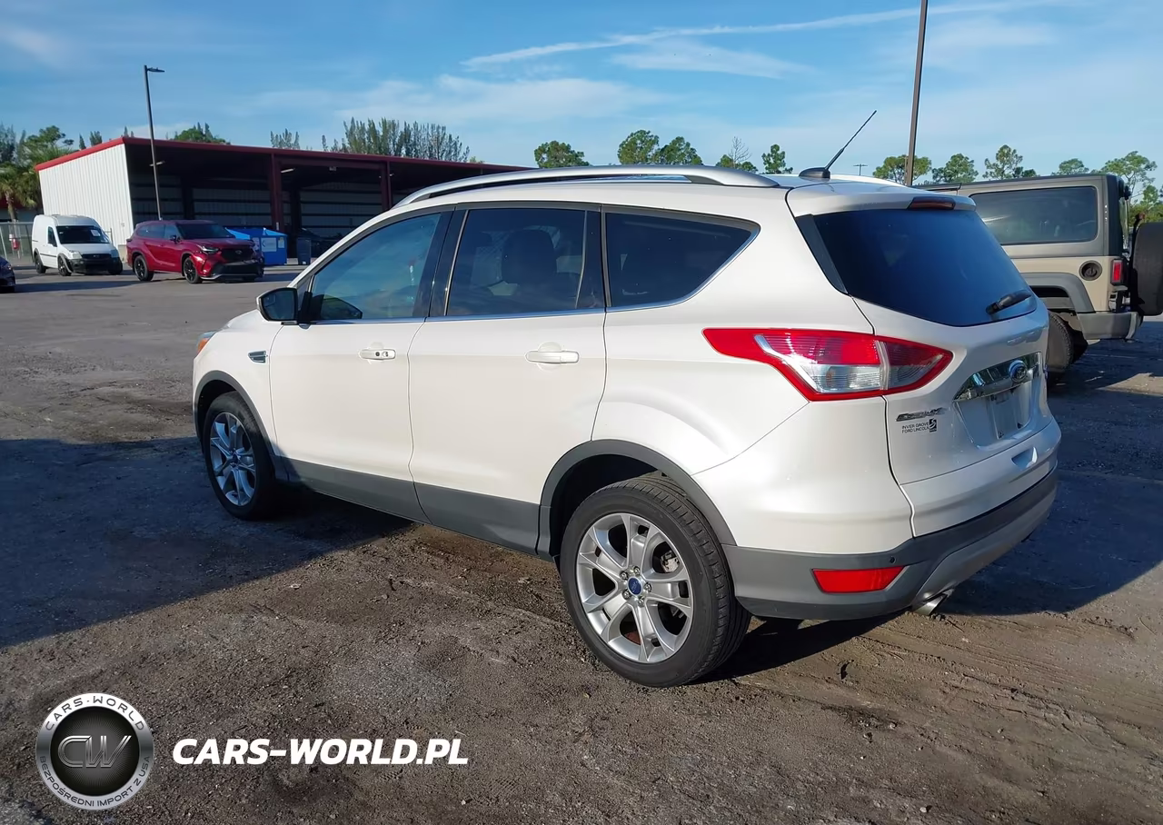 2016 Ford Escape Titanium VIN:1FMCU9JX6GUC79809 - 3