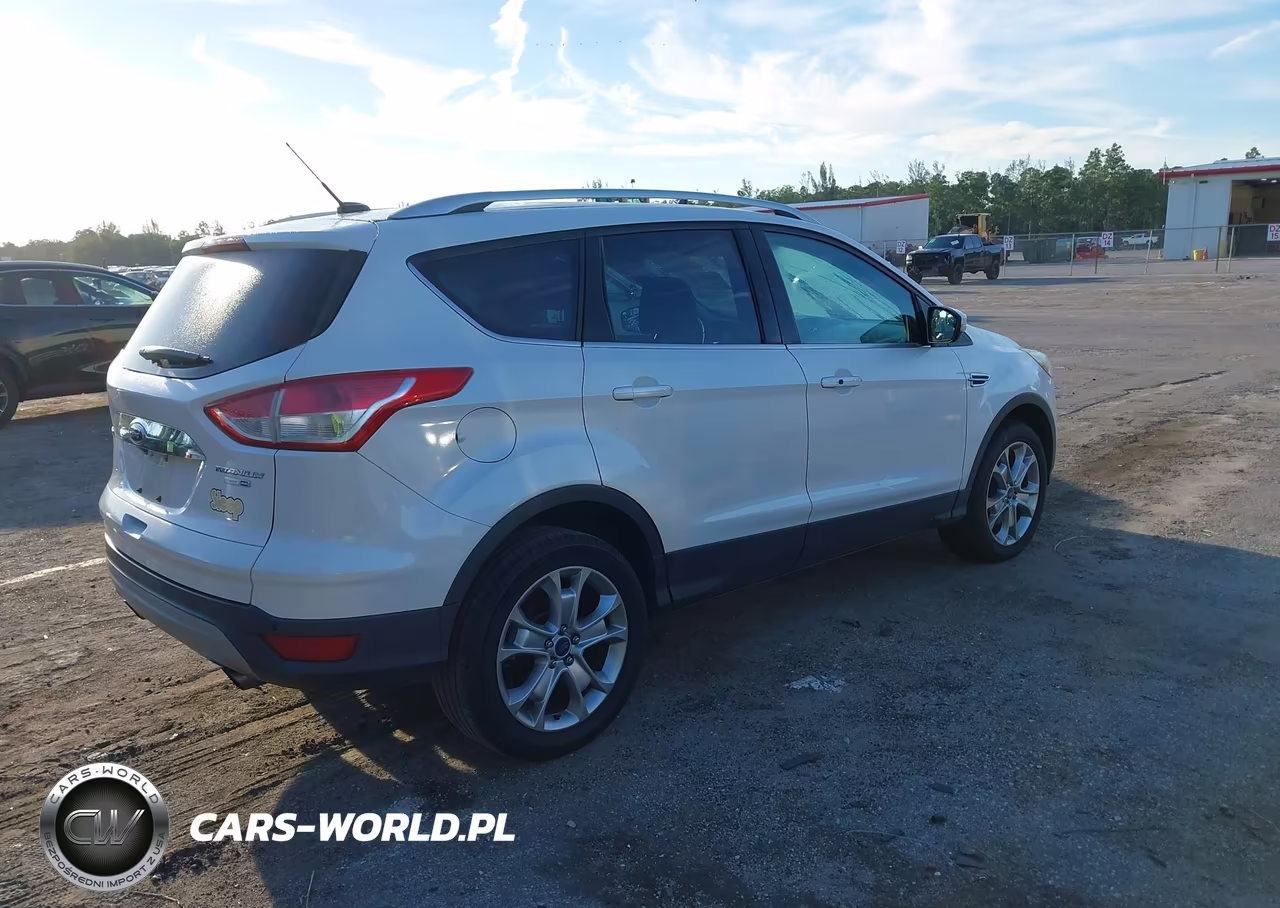 2016 Ford Escape Titanium VIN:1FMCU9JX6GUC79809 - 4
