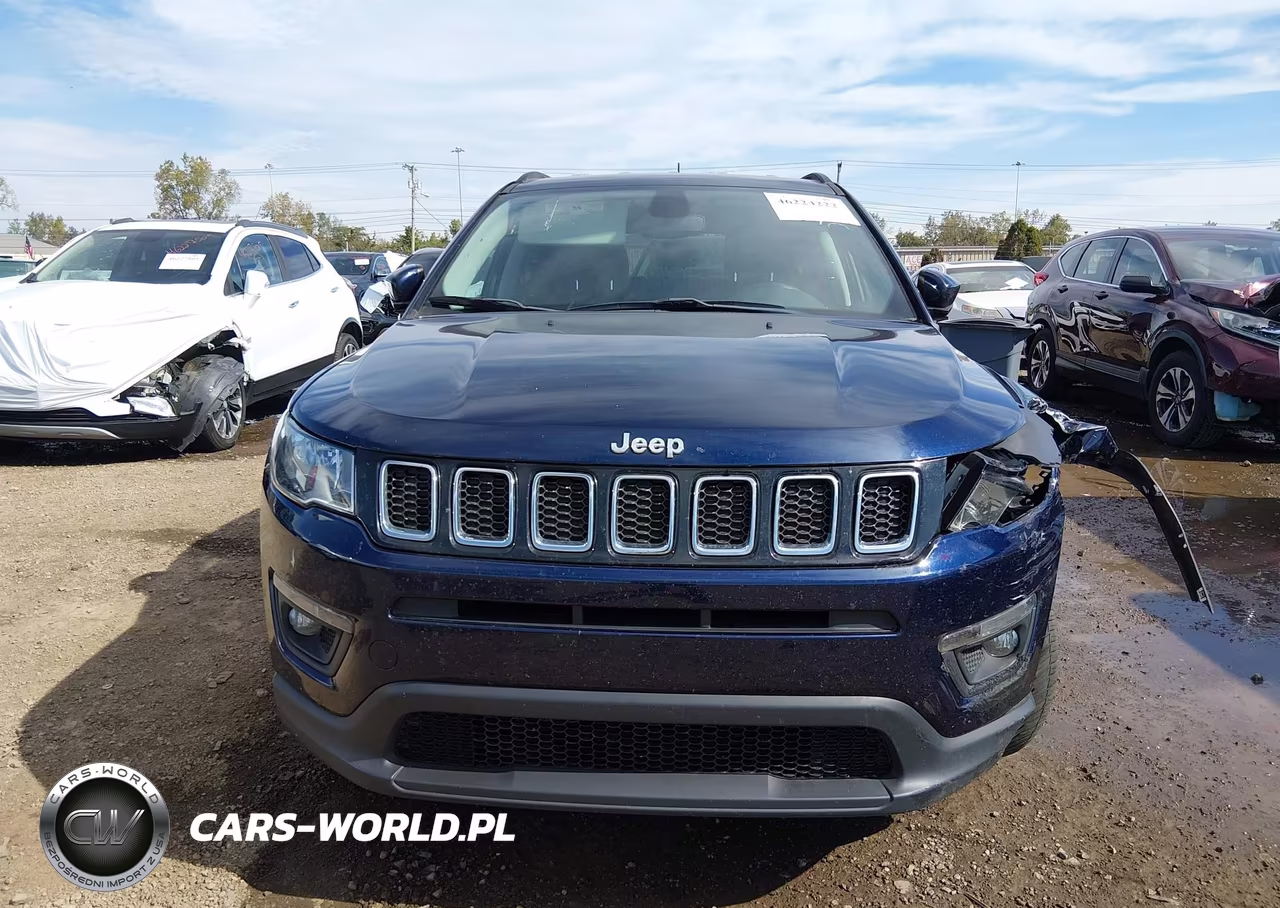 2018 Jeep Compass Latitude 4X4 VIN:3C4NJDBB1JT467506 - 12