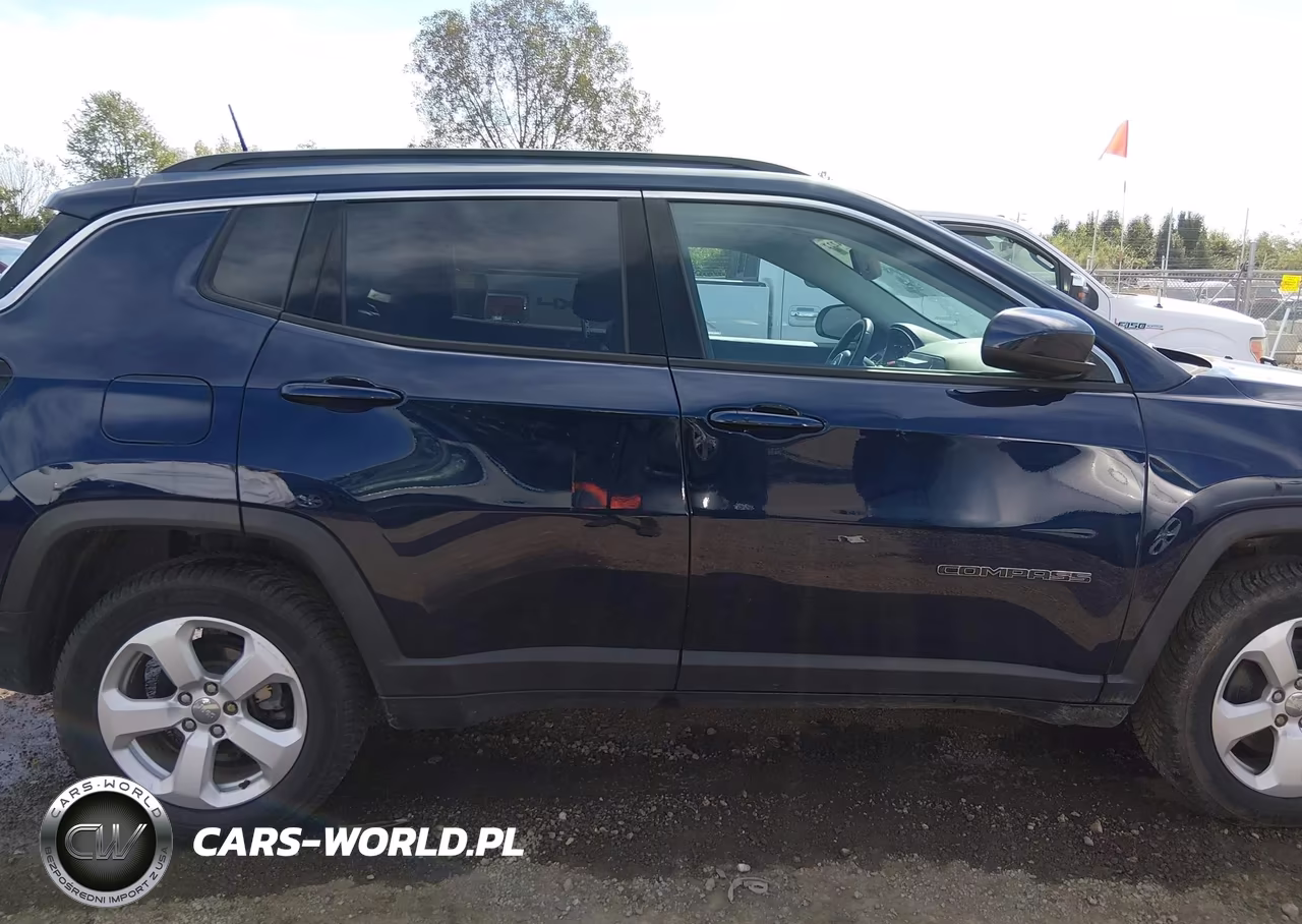 2018 Jeep Compass Latitude 4X4 VIN:3C4NJDBB1JT467506 - 13