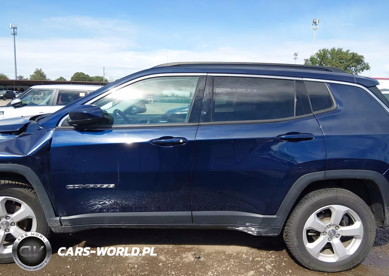 2018 Jeep Compass Latitude 4X4 VIN:3C4NJDBB1JT467506 - 14