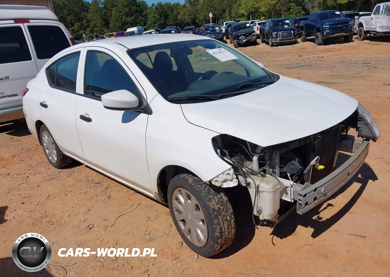 2019 Nissan Versa 1.6 S