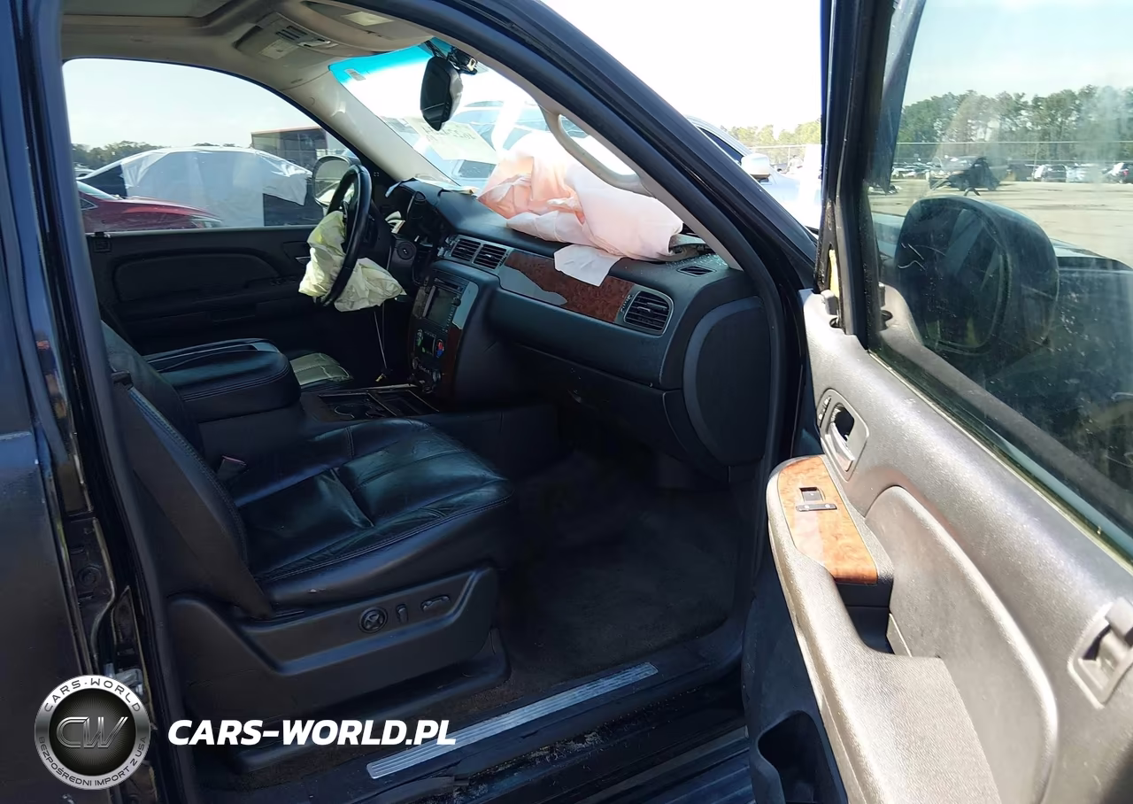 2007 Chevrolet Tahoe Ltz VIN:1GNFC130X7J371200 - 5