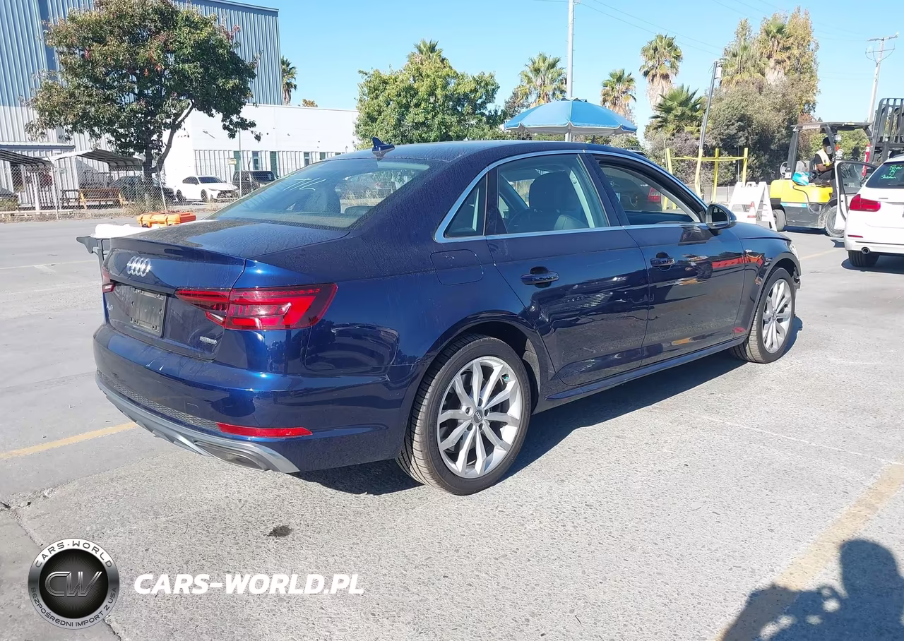 2019 Audi A4 45 Premium VIN:WAUDNAF41KA113596 - 4